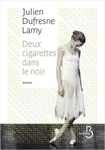 deux cigarettes dans le noir